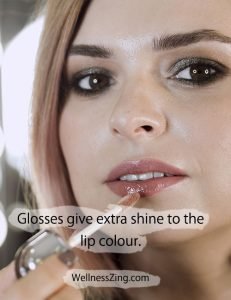 Lip Gloss Give Your Lips Extra Glow
