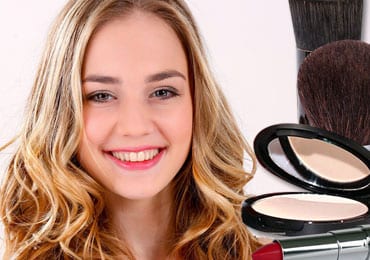 Quick and Great Makeup Tips for College Girls