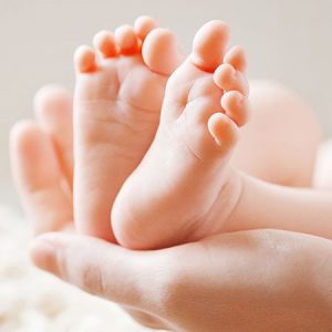How to take care of infants skin